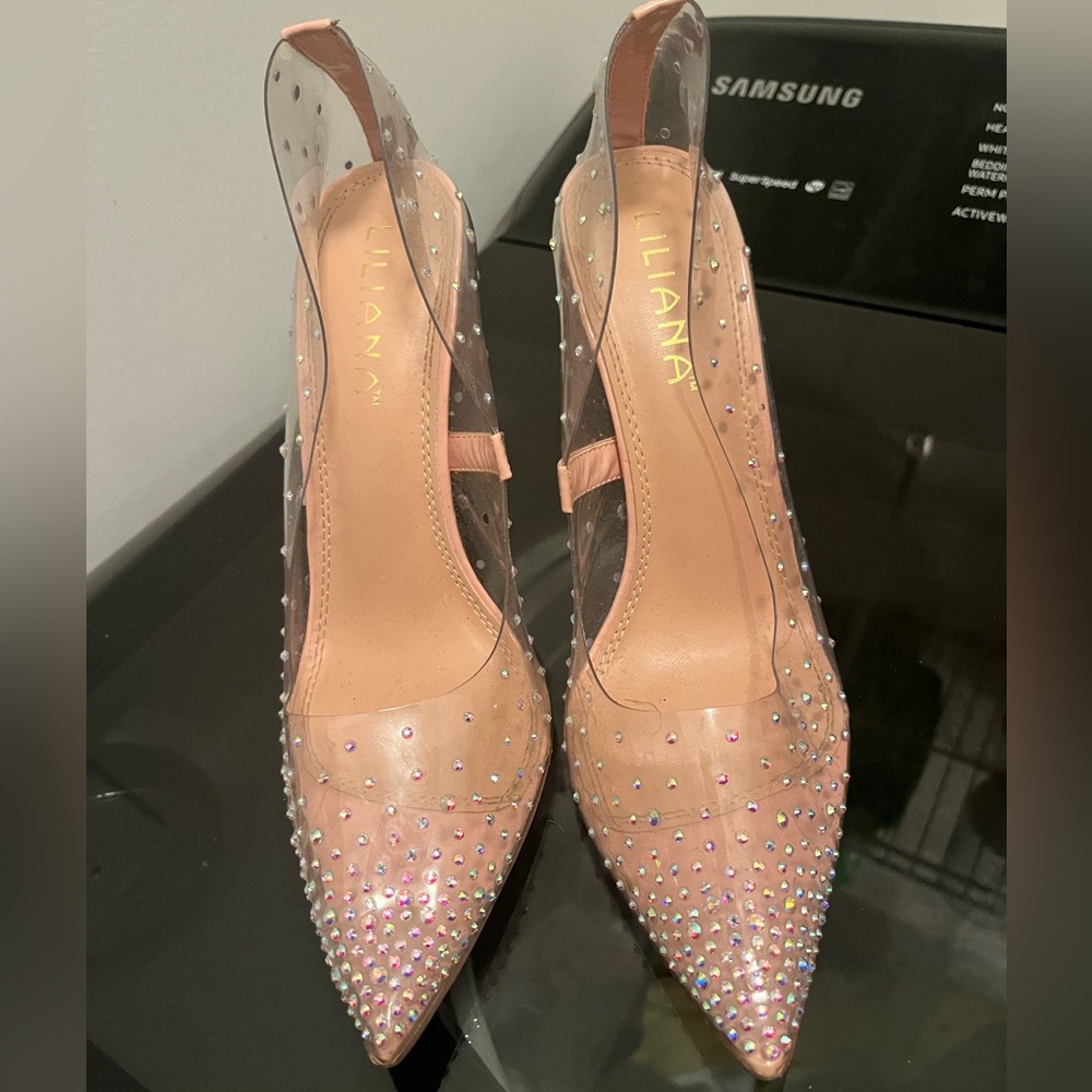Iridescent clear heel